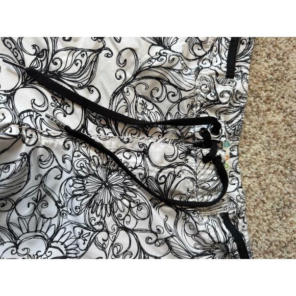 ROXY Board/Swim shorts, longer style; women's size Large, Vintage Y2K - Picture 8 of 9